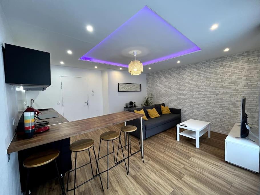 Moderne Appartement - Gare - Centre-Ville Le Mans Bagian luar foto